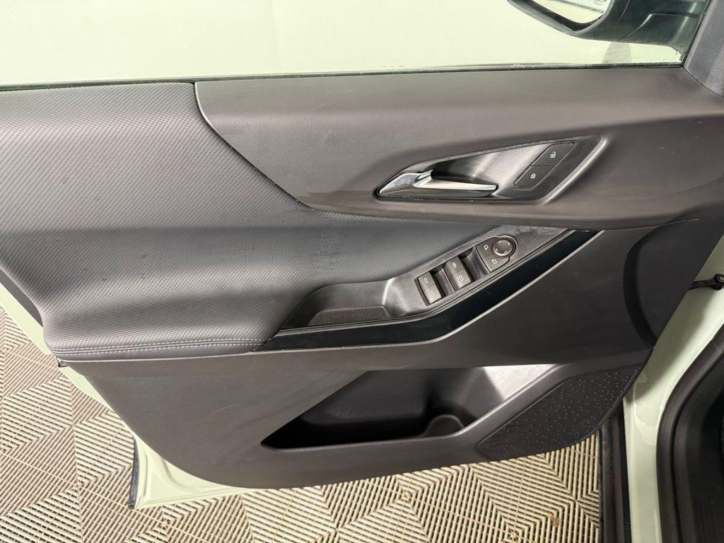 new 2026 Chevrolet Equinox car, priced at $28,795