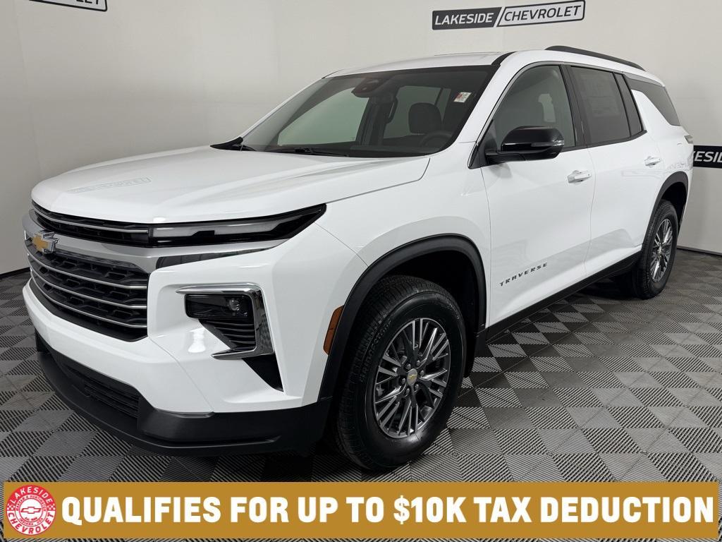 new 2026 Chevrolet Traverse car, priced at $43,015