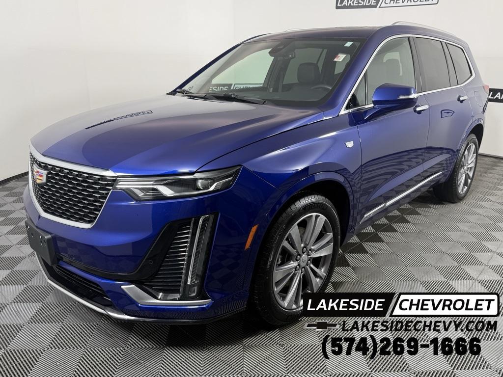 used 2025 Cadillac XT6 car, priced at $44,222