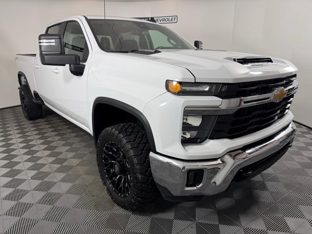 used 2025 Chevrolet Silverado 2500 car, priced at $59,645