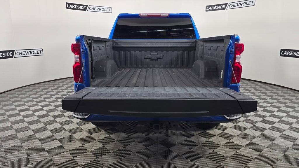 used 2022 Chevrolet Silverado 1500 car, priced at $27,444