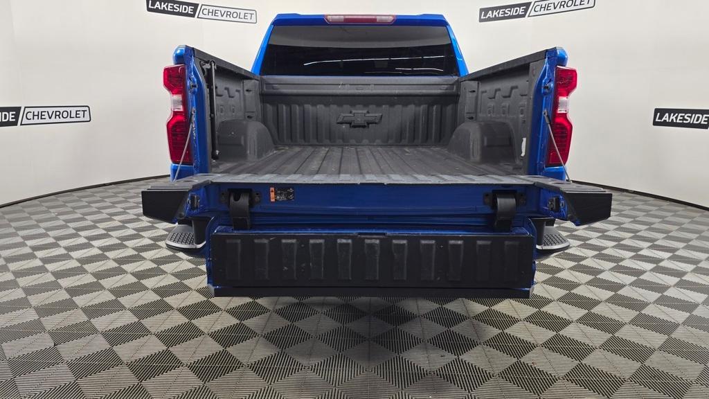 used 2022 Chevrolet Silverado 1500 car, priced at $27,444