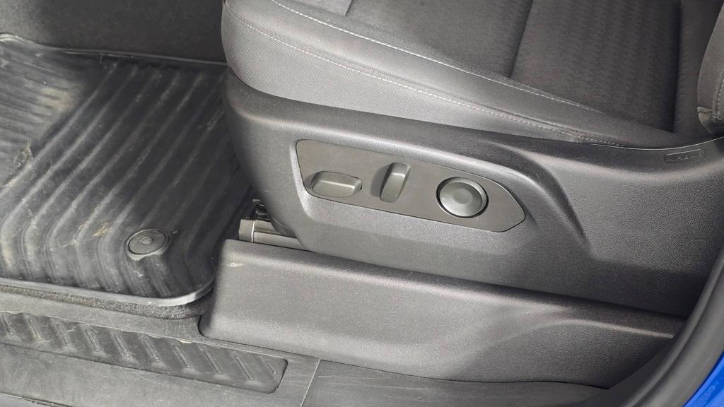 used 2022 Chevrolet Silverado 1500 car, priced at $27,444