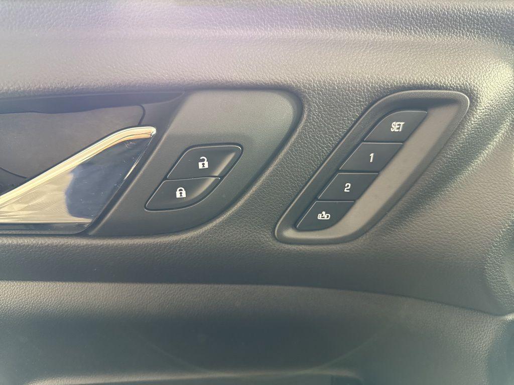 used 2022 GMC Acadia car, priced at $21,495