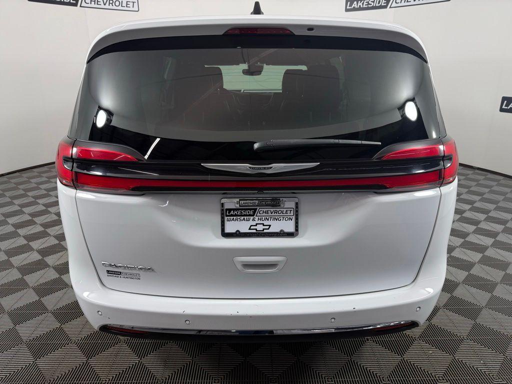 used 2023 Chrysler Pacifica car, priced at $23,777