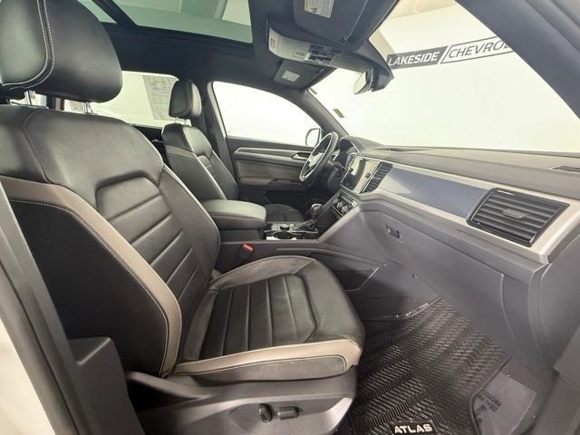 used 2022 Volkswagen Atlas Cross Sport car, priced at $22,225