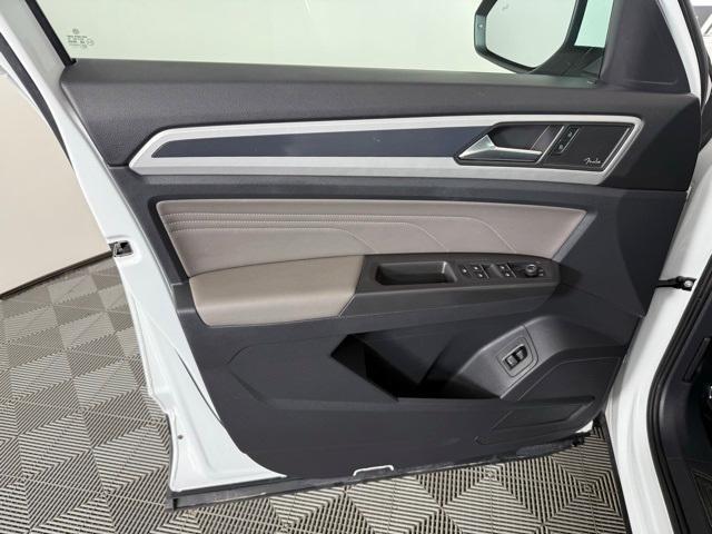 used 2022 Volkswagen Atlas Cross Sport car, priced at $22,225