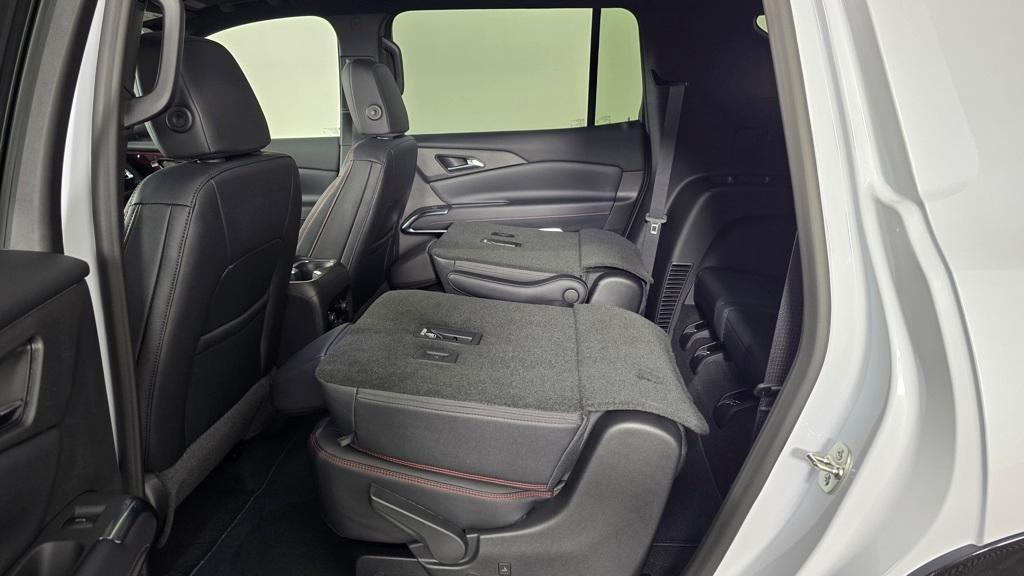 new 2026 Chevrolet Traverse car, priced at $59,890