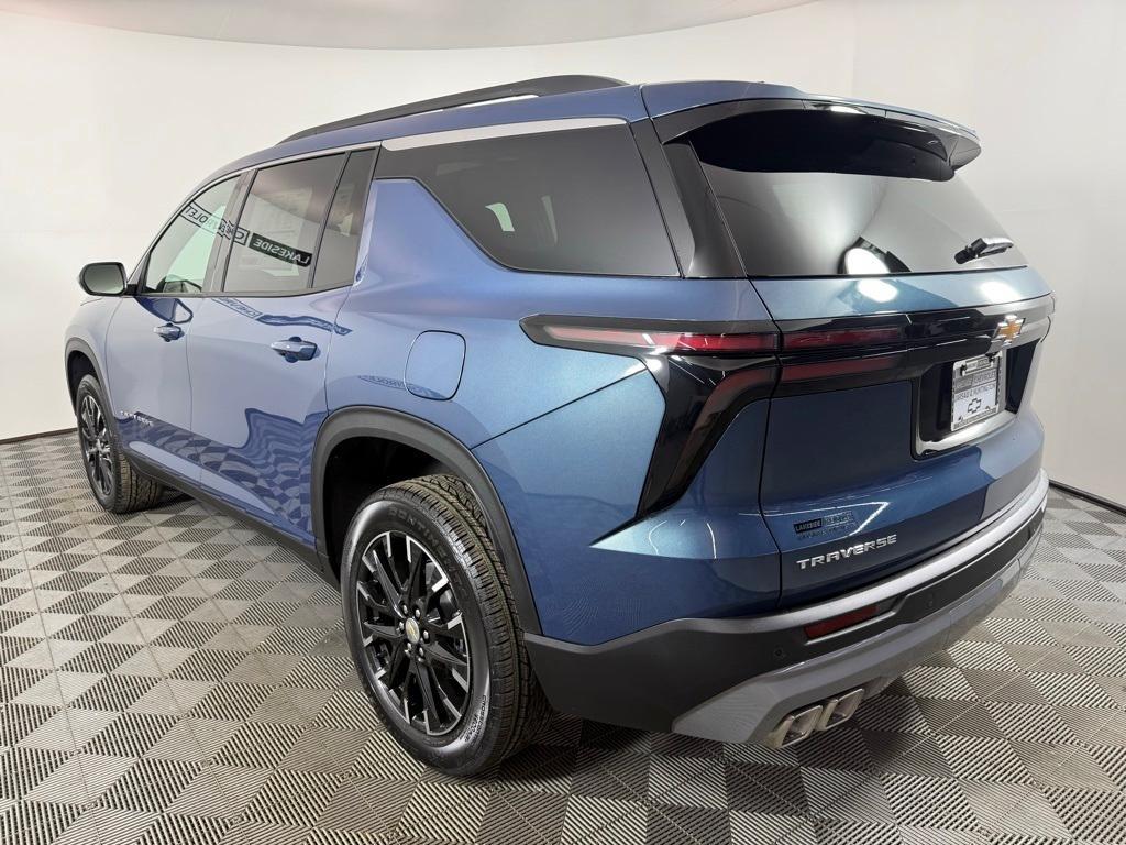 new 2026 Chevrolet Traverse car, priced at $44,795
