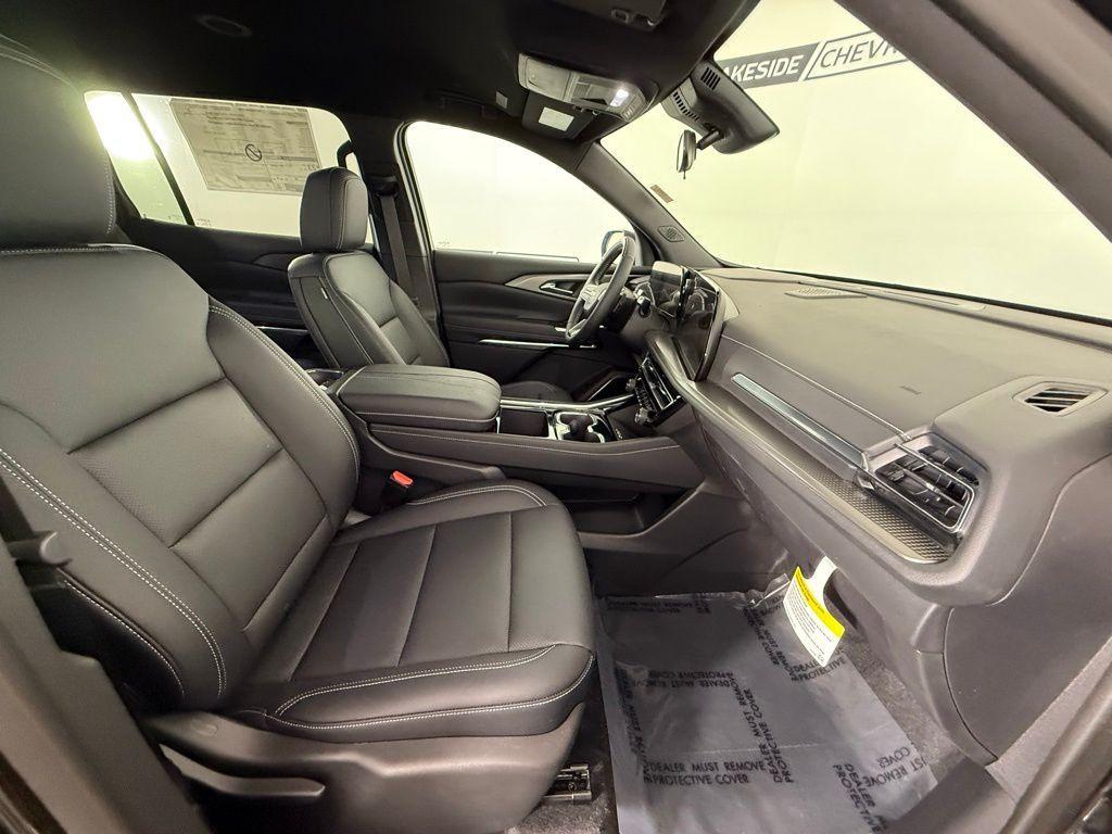 new 2025 Chevrolet Traverse car, priced at $47,875