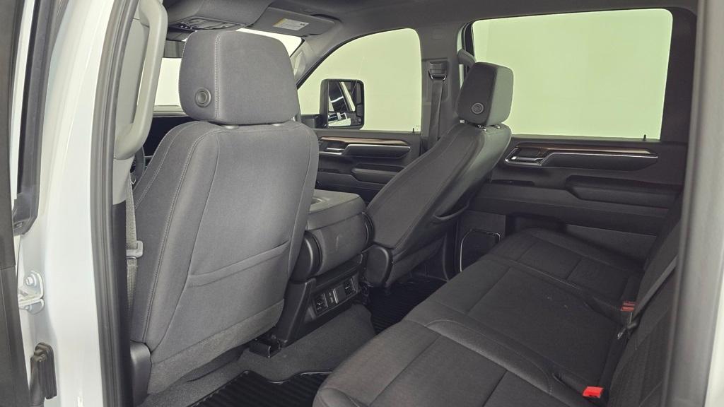 used 2024 Chevrolet Silverado 2500 car, priced at $44,944