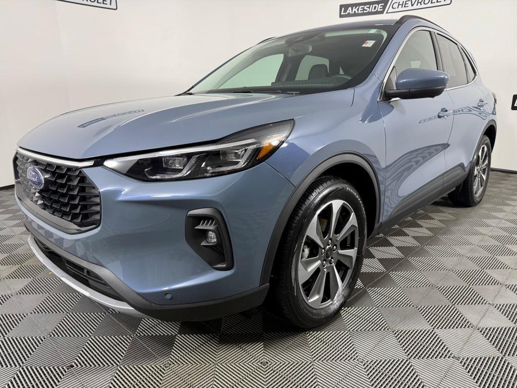 used 2024 Ford Escape car, priced at $26,245