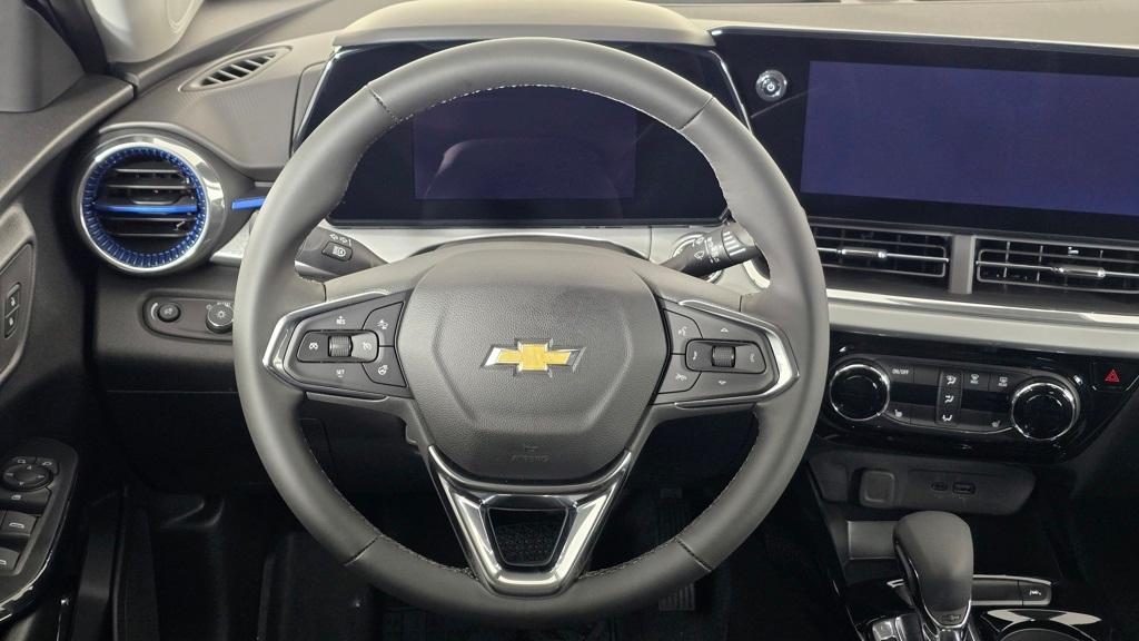 new 2025 Chevrolet Trax car, priced at $24,750
