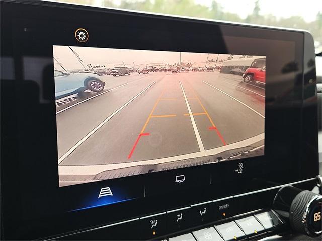 used 2023 Chevrolet Colorado car, priced at $29,988