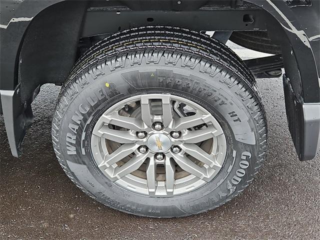 used 2023 Chevrolet Colorado car, priced at $29,988