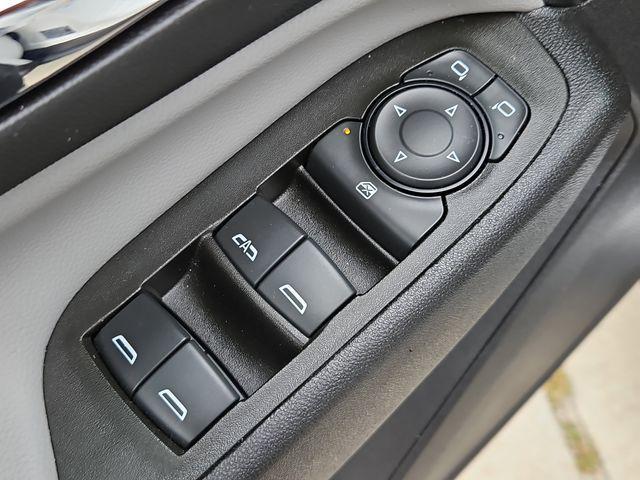 used 2024 Chevrolet Equinox car, priced at $21,982