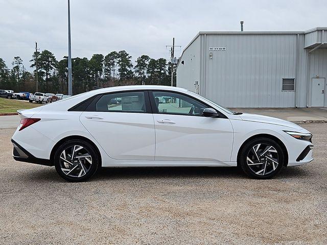 new 2025 Hyundai ELANTRA HEV car, priced at $19,689