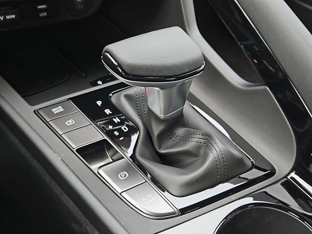 new 2025 Hyundai ELANTRA HEV car, priced at $19,689