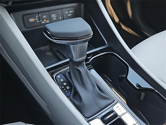 new 2025 Hyundai Tucson car, priced at $25,595