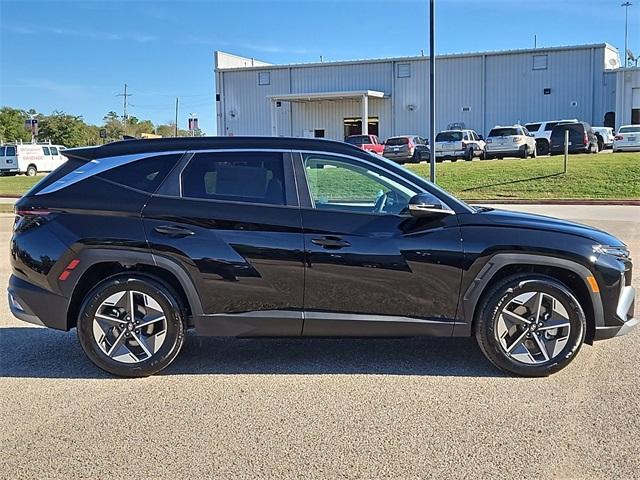 new 2025 Hyundai Tucson car, priced at $25,595