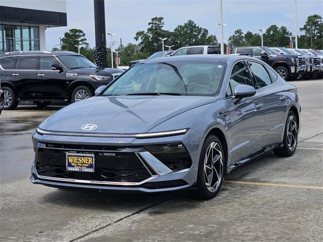 used 2024 Hyundai Sonata car, priced at $29,039