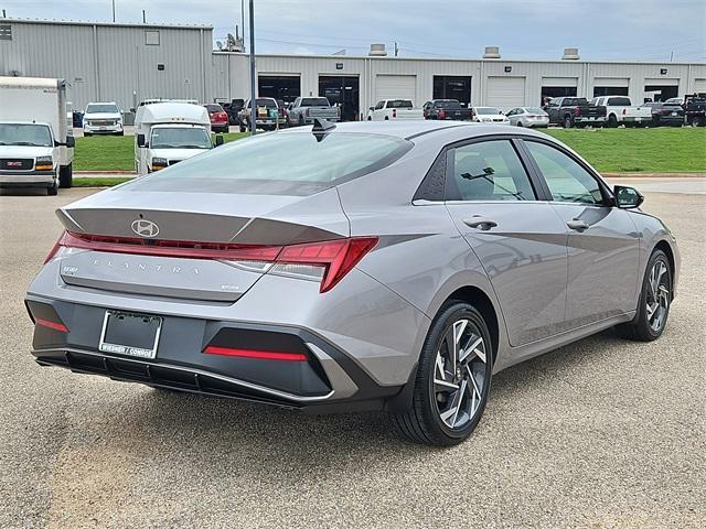 new 2025 Hyundai ELANTRA HEV car, priced at $22,629