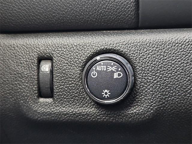 used 2022 Chevrolet Colorado car, priced at $23,984