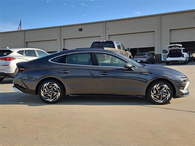new 2026 Hyundai Sonata car, priced at $30,350