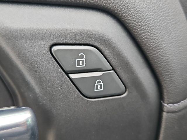 used 2019 Chevrolet Silverado 1500 car, priced at $26,486