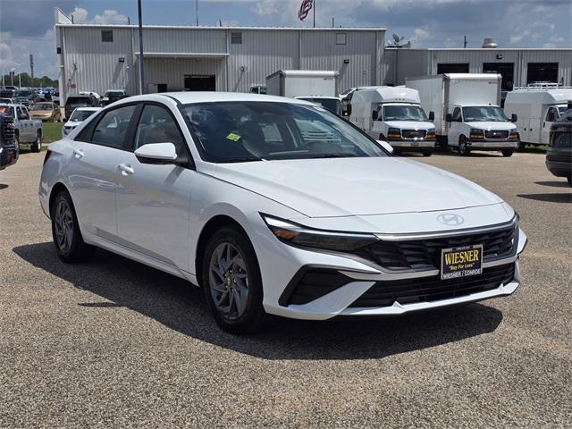 new 2025 Hyundai ELANTRA HEV car, priced at $17,864