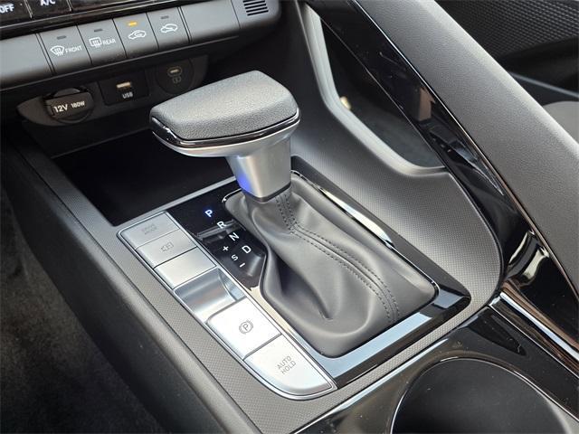 new 2025 Hyundai ELANTRA HEV car, priced at $17,864