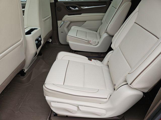used 2021 GMC Yukon XL car, priced at $43,982