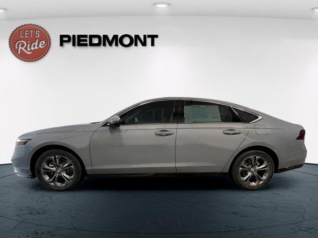 new 2026 Honda Accord Hybrid car