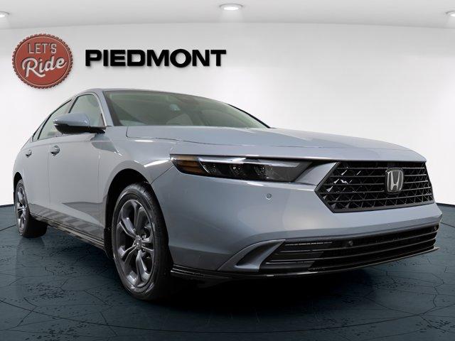 new 2026 Honda Accord Hybrid car