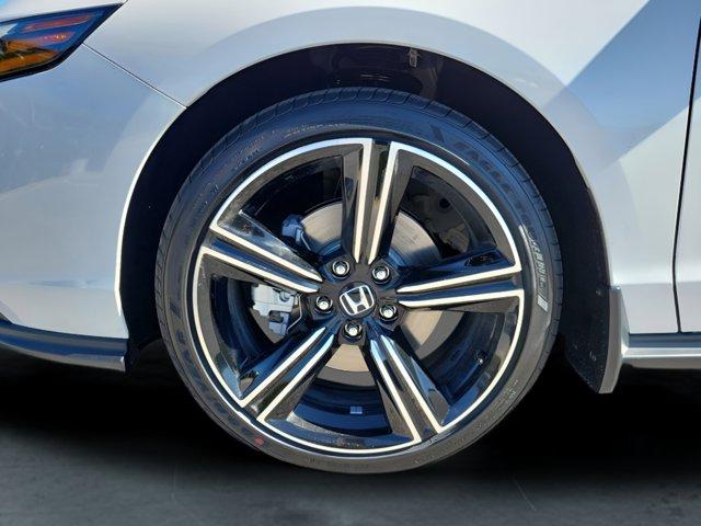 new 2026 Honda Accord Hybrid car