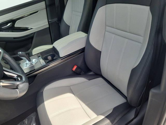 Land Rover Range Rover Evoque view 24