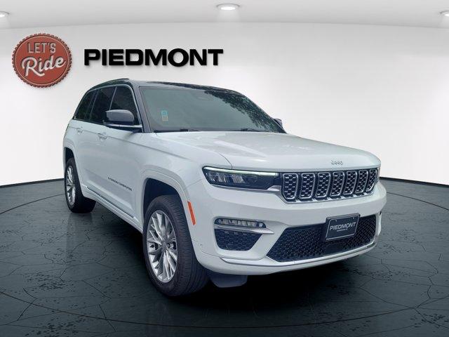used 2025 Jeep Grand Cherokee car, priced at $52,400