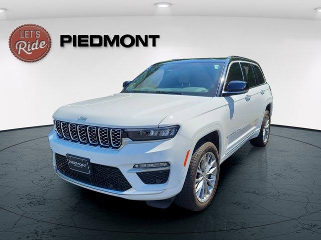 used 2025 Jeep Grand Cherokee car, priced at $52,400