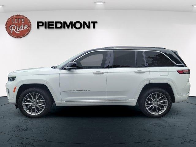 used 2025 Jeep Grand Cherokee car, priced at $52,400