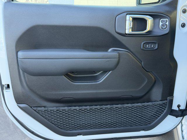 new 2026 Jeep Gladiator car, priced at $50,990