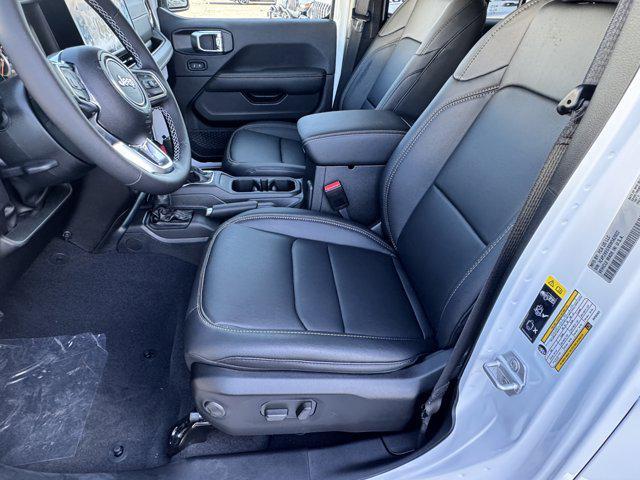 new 2025 Jeep Wrangler car, priced at $55,800