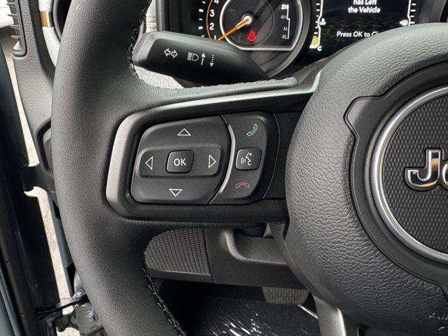 new 2025 Jeep Wrangler car, priced at $47,723