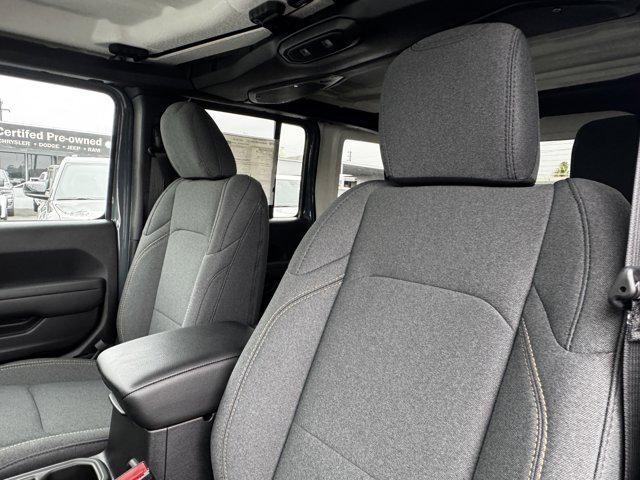 new 2025 Jeep Wrangler car, priced at $47,723