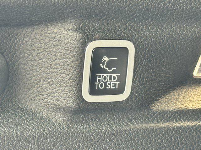 new 2025 Jeep Grand Cherokee L car, priced at $54,780