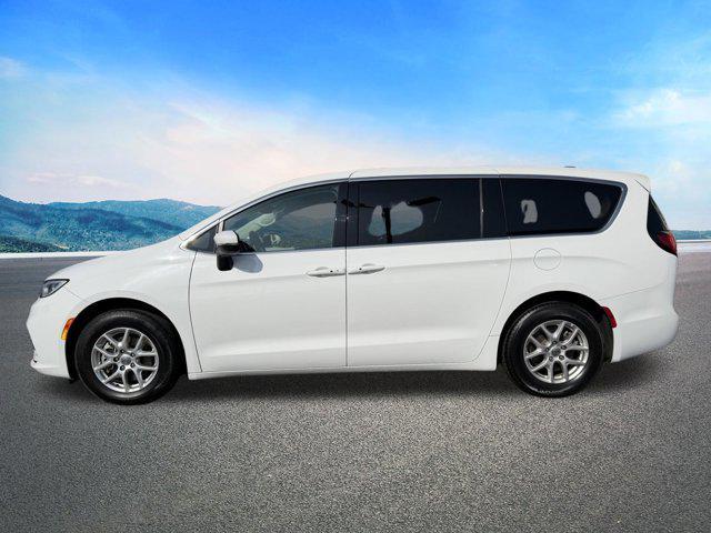 used 2023 Chrysler Pacifica car, priced at $25,888