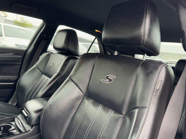 2021 Granite Crystal Metallic Clearcoat Chrysler 300