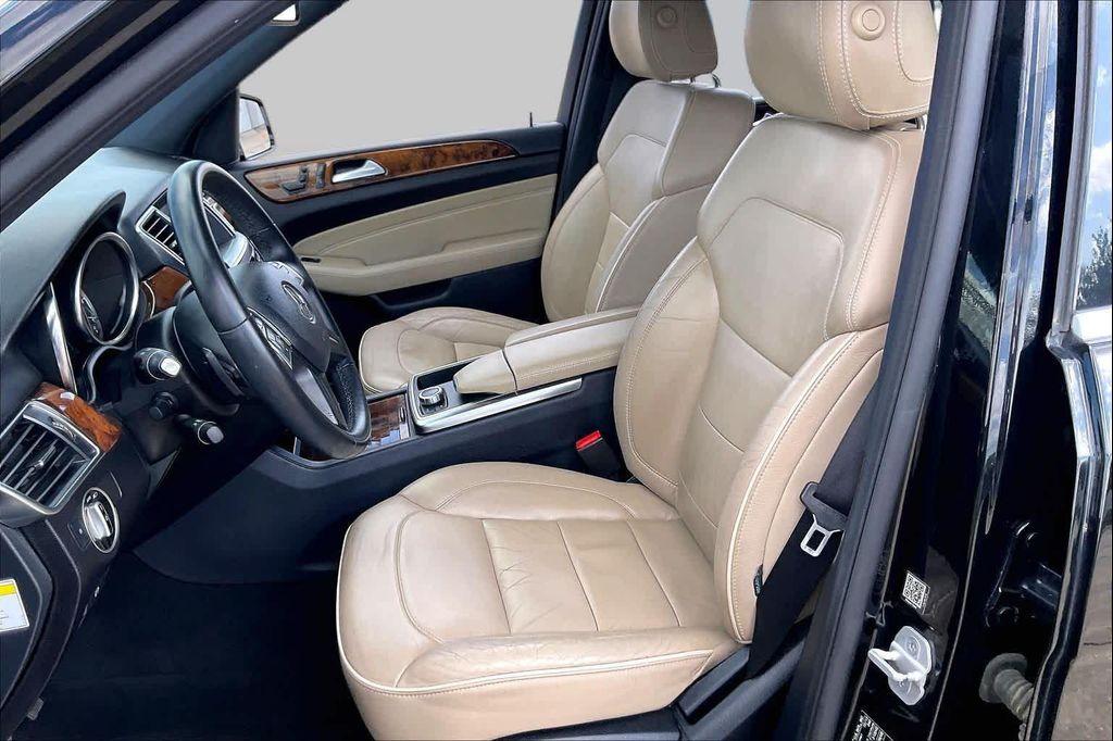 used 2014 Mercedes-Benz M-Class car