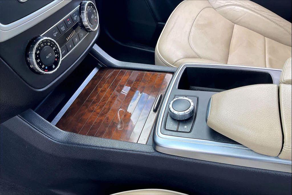 used 2014 Mercedes-Benz M-Class car