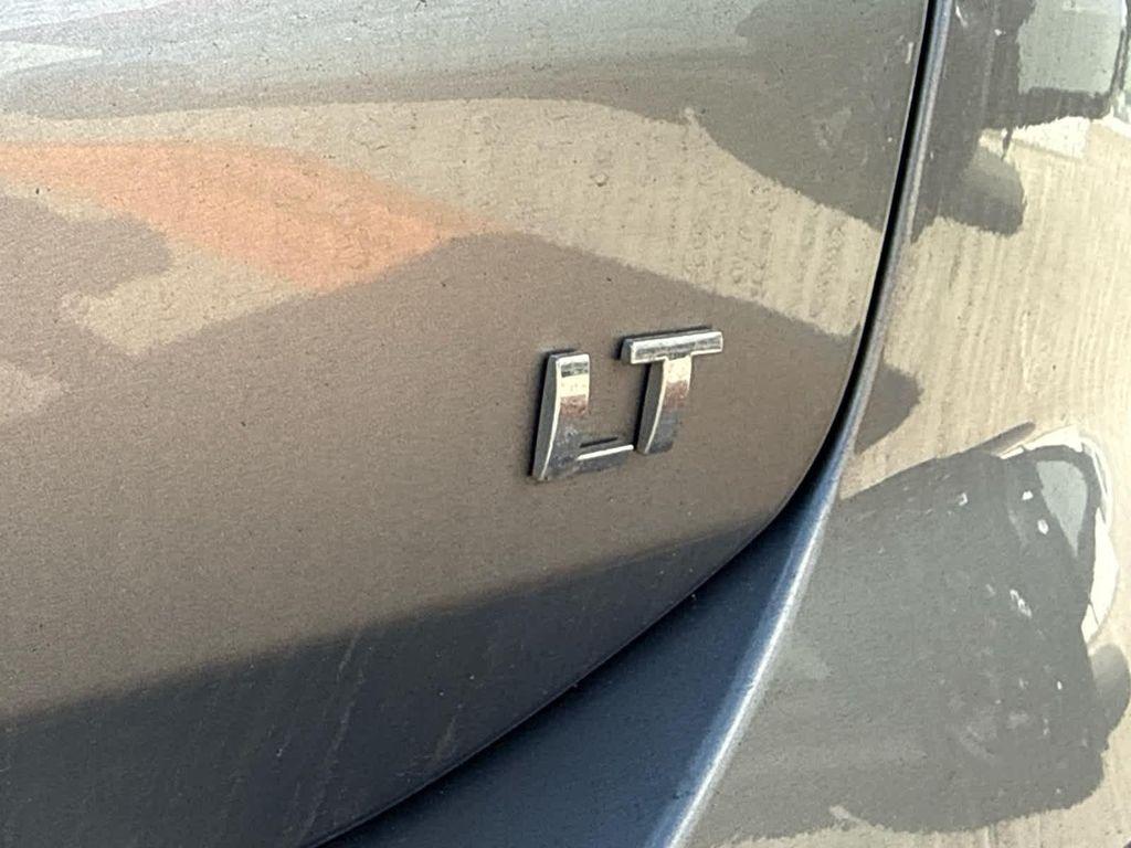 used 2024 Chevrolet Equinox car, priced at $19,150