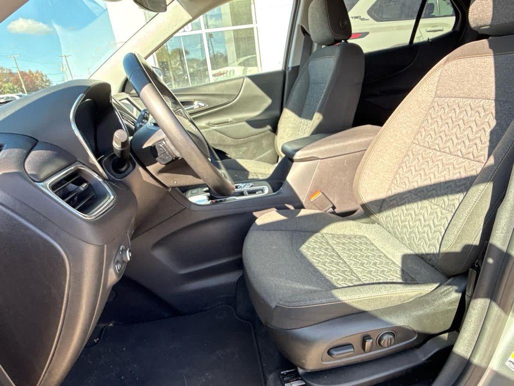 used 2024 Chevrolet Equinox car, priced at $19,150